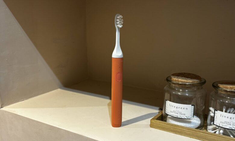 Suri Core 1.0 Review: An Affordable, Eco-Friendly Electric Toothbrush